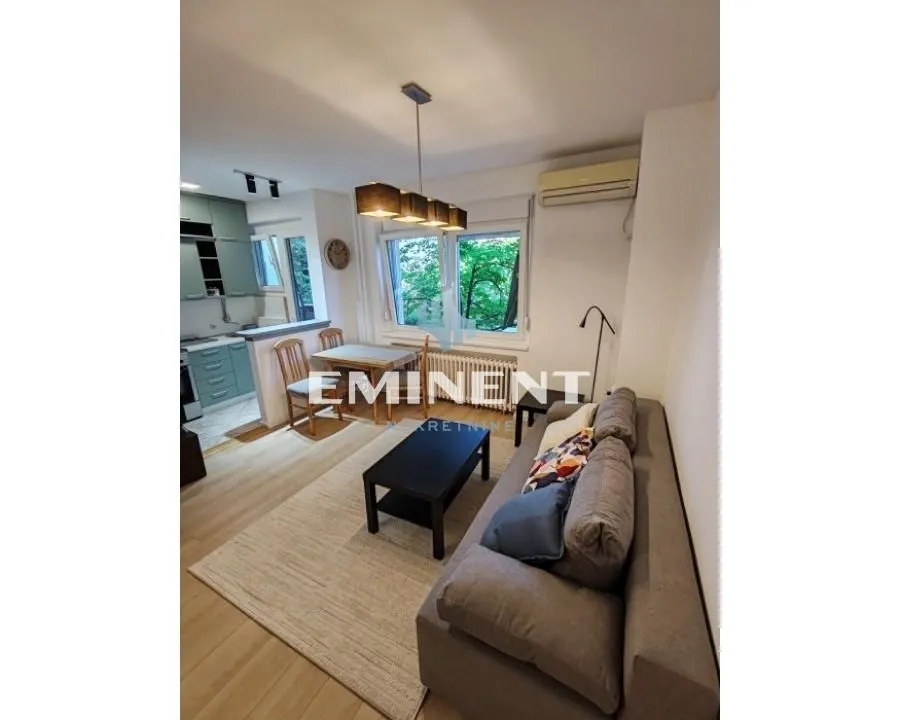 Rent, apartment, 38m², Voždovac Sve Podlokacije, Beograd
