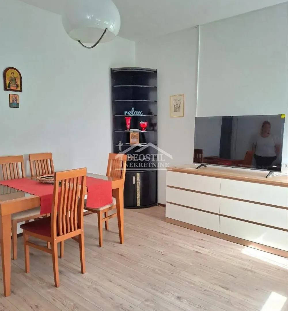 Rent, two bedroom apartment, 51m², Savski Venac, Beograd