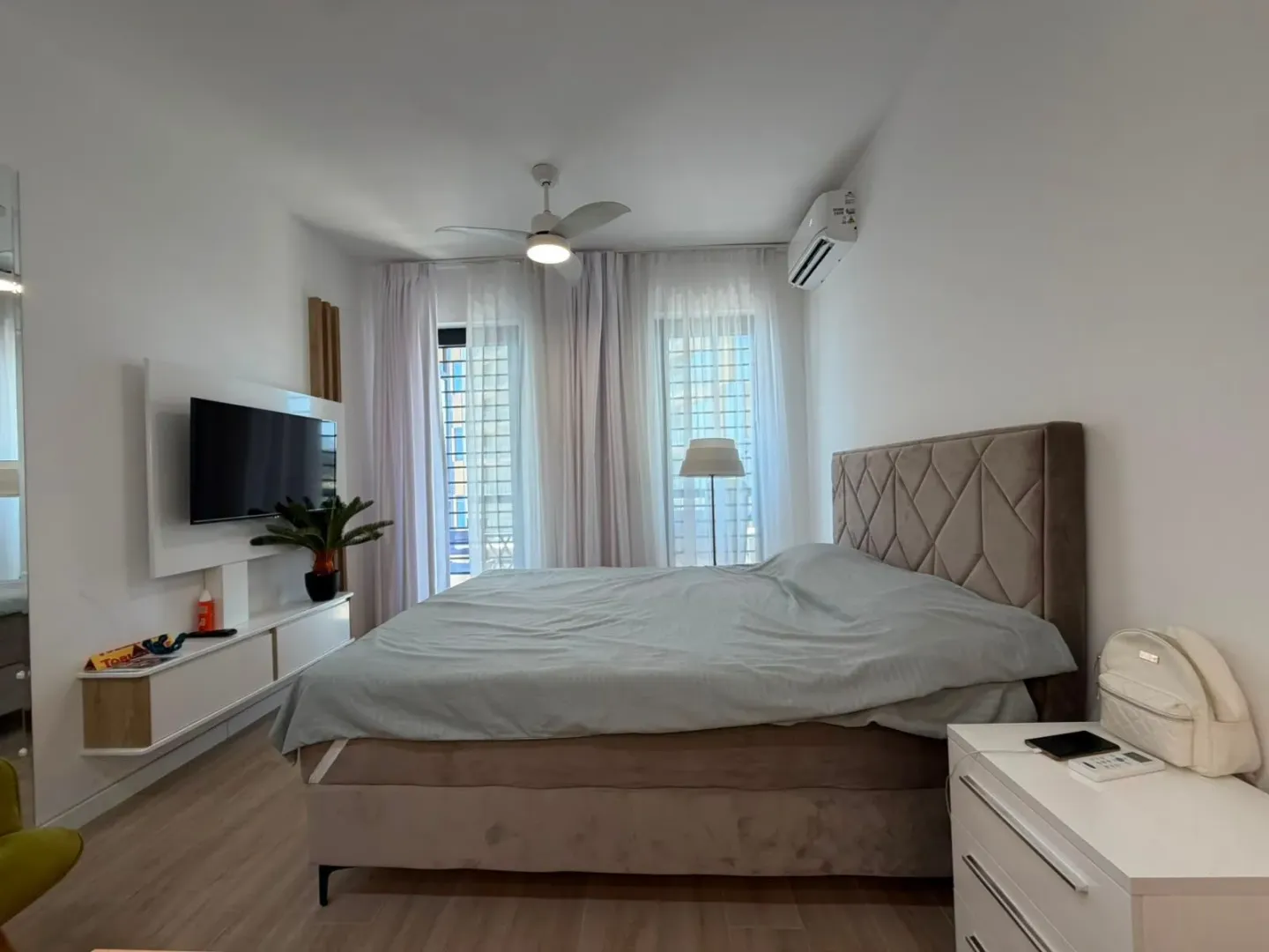 Prodaja, garsonjera, 27m², Bečići, Budva