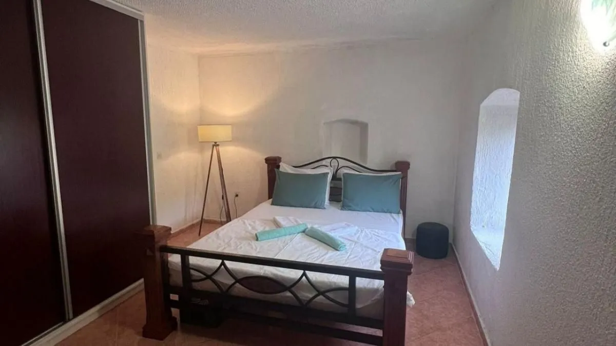 Prodaja, kuća, 243m², Reževići, Budva