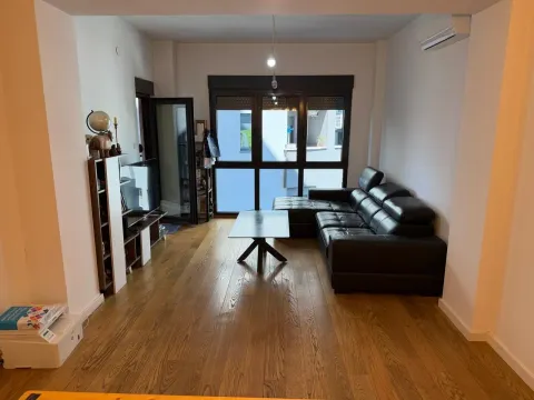 Prodaja, dvosoban stan, 78m², Centar, Podgorica - image 2