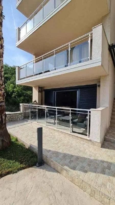 Sale, apartment, 78m², Pržno, Budva