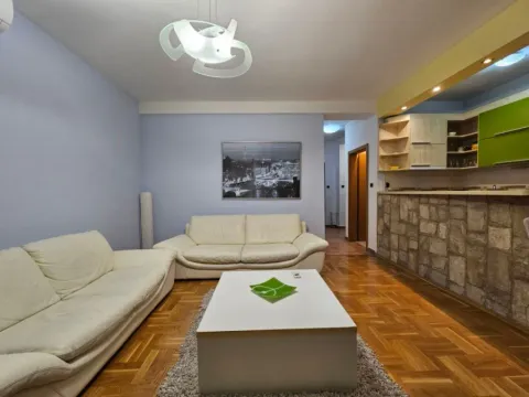 Rent, two bedroom apartment, 75m², Stari Aerodrom, Podgorica - image 7