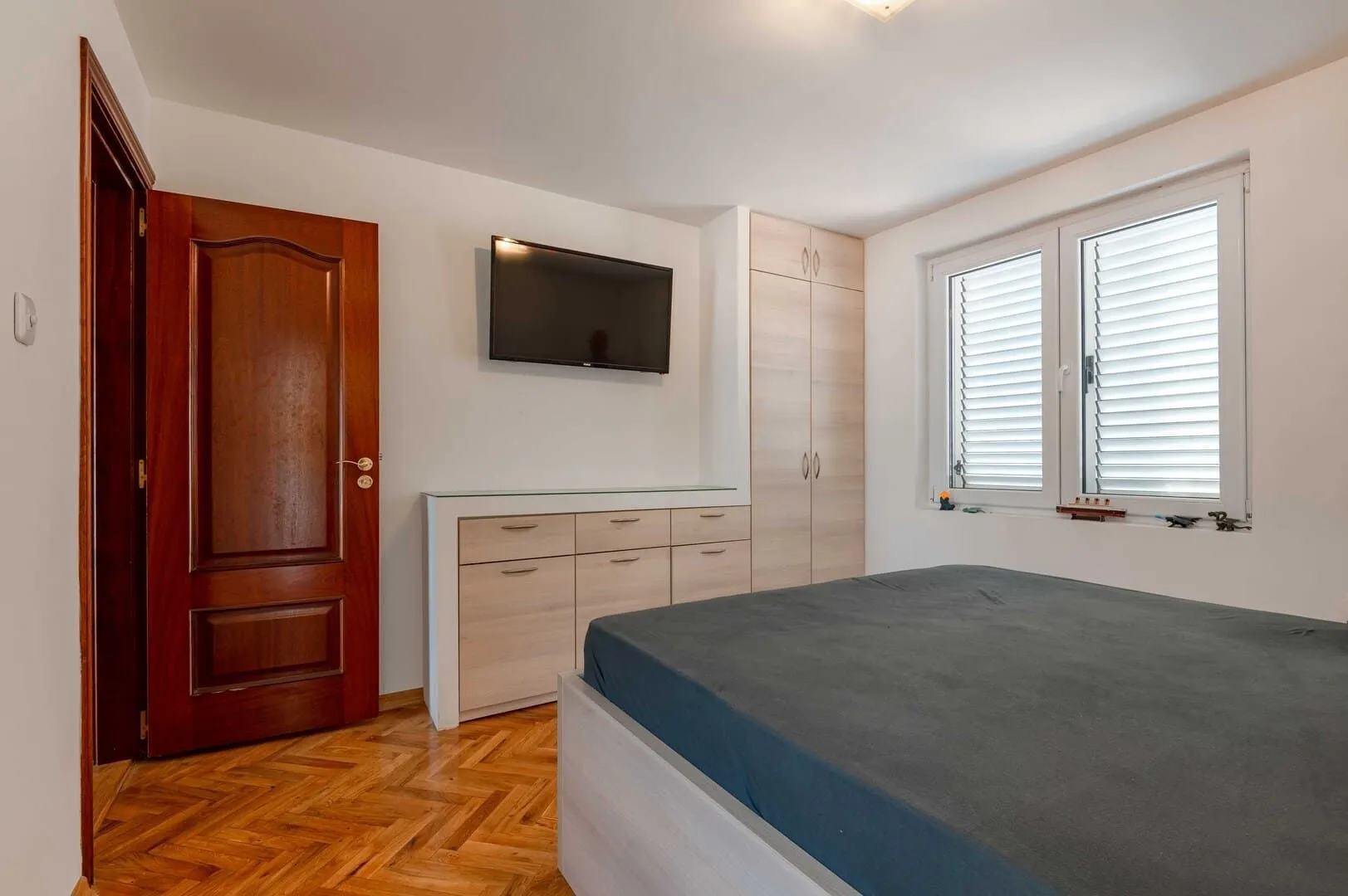 Sale, two bedroom apartment, 73m², Gospoština, Budva