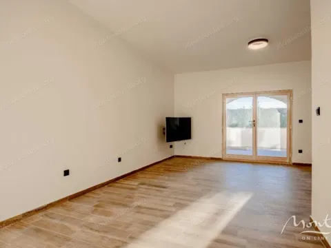 Prodaja, jednosoban stan, 46m², Reževići, Budva - image 17