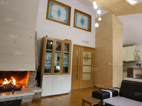 Prodaja, trosoban stan, 136m², Centar, Podgorica - image 4