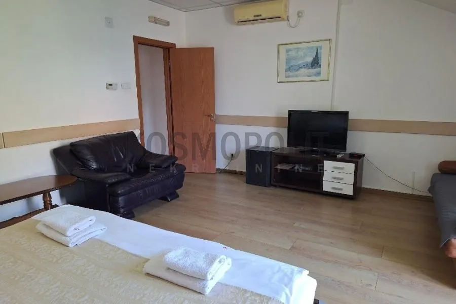 Prodaja, jednosoban stan, 33m², Autokomanda, Voždovac Sve Podlokacije