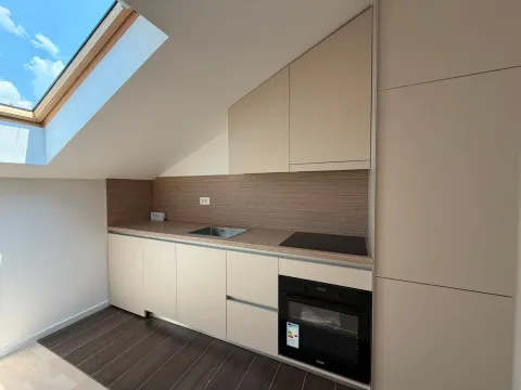Prodaja, garsonjera, 45m², Tološi, Podgorica - image 3