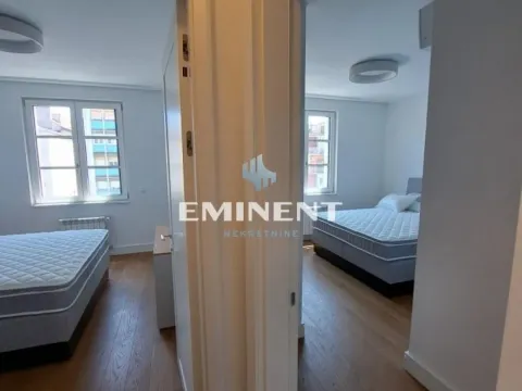 Izdavanje, trosoban stan, 93m², Savski Venac, Beograd - image 10