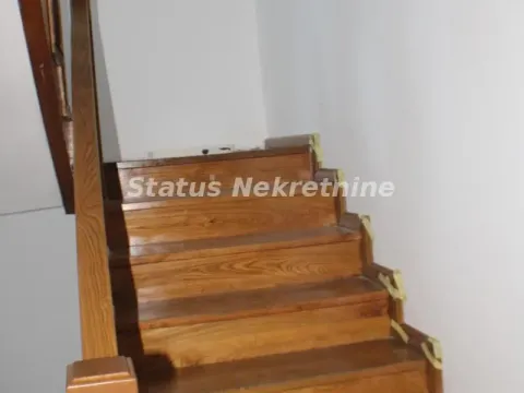 Izdavanje, kuća, 160m², Sremska Kamenica, Petrovaradin - image 8