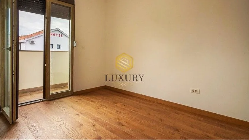 Rent, two bedroom apartment, 56m², City Kvart, Podgorica