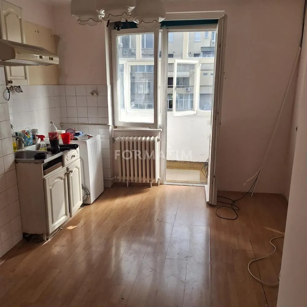 Sale, one bedroom apartment, 40m², Stari Grad, Beograd