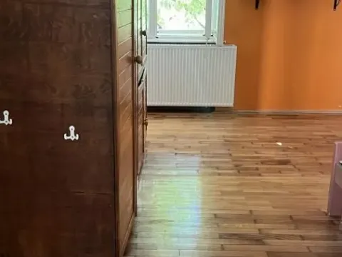 Izdavanje, trosoban stan, 80m², Staro groblje, Niš - image 21