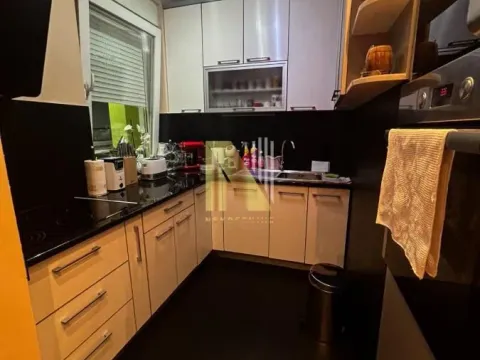 Sale, apartment, 139m², Bulevar patrijarha Pavla, Novi Sad Sve Podlokacije - image 5