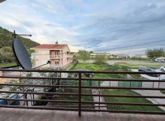 Rent, house, 105m², Tološi, Podgorica