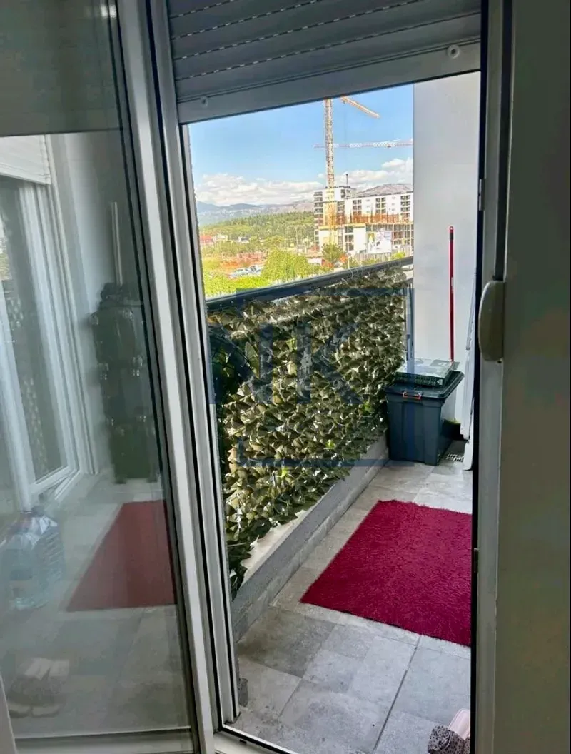 Izdavanje, jednosoban stan, 48m², Stari Aerodrom, Podgorica