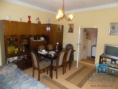 Prodaja, kuća, 138m², Vrapčane, Paraćin - image 11