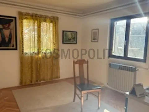 Prodaja, kuća, 300m², Višnjica, Palilula Sve Podlokacije - image 6