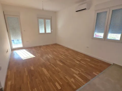 Prodaja, dvosoban stan, 55m², Zabjelo, Podgorica - image 3