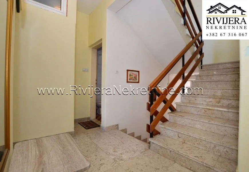 Prodaja, kuća, 245m², Igalo, Herceg Novi
