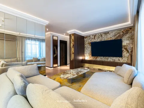 Sale, two bedroom apartment, 117m², Gorica C, Podgorica - image 3