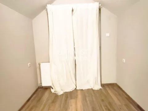 Prodaja, četvorosoban stan, 65m², Filmski Grad, Beograd - image 10