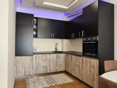 Izdavanje, jednosoban stan, 50m², Budva, Crna Gora - image 16