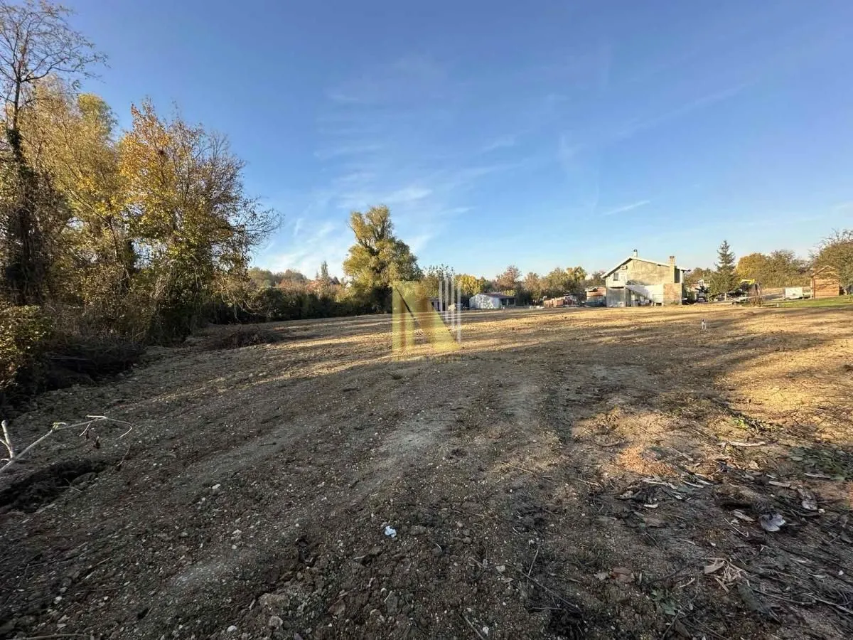 Prodaja, plac, 1700m², Alibegovac, Petrovaradin