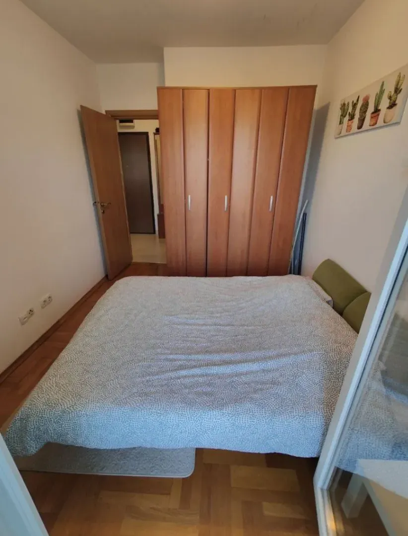 Rent, one bedroom apartment, 34m², Stari Aerodrom, Podgorica