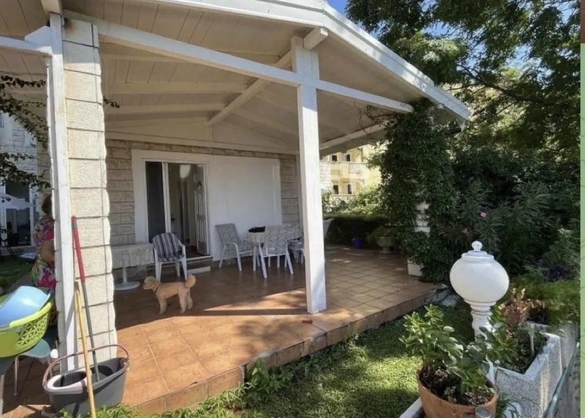 Sale, two bedroom apartment, 58m², Petrovac, Budva