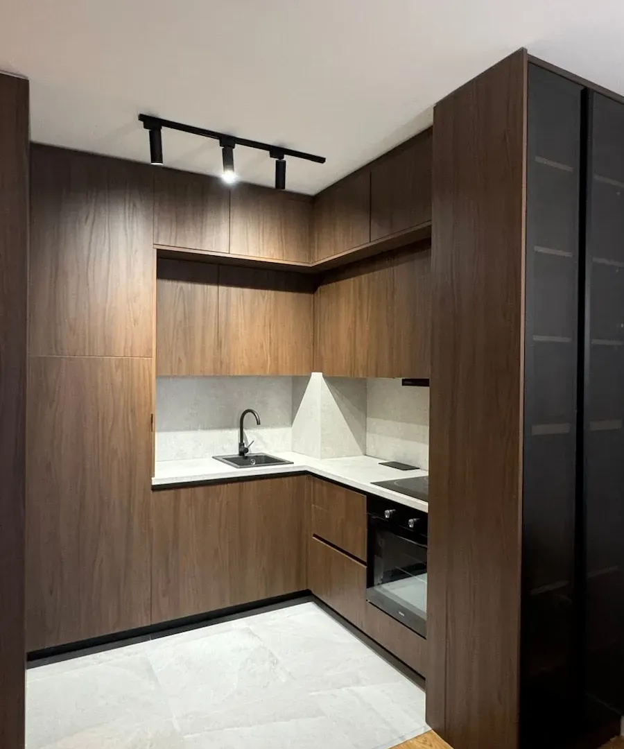 Izdavanje, stan, 43m², Central Point, Podgorica