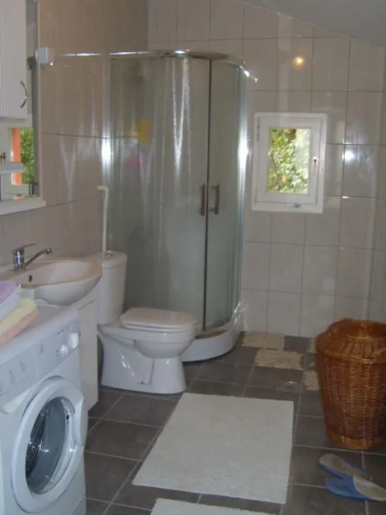 Prodaja, kuća, 306m², Kolonija, Jagodina