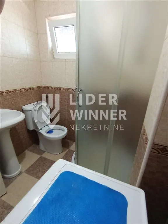 Izdavanje, jednosoban stan, 30m², Cvetkova Pijaca, Zvezdara Sve Podlokacije
