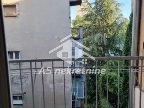 Rent, three bedroom apartment, 70m², Palilula Sve Podlokacije, Beograd - image 12