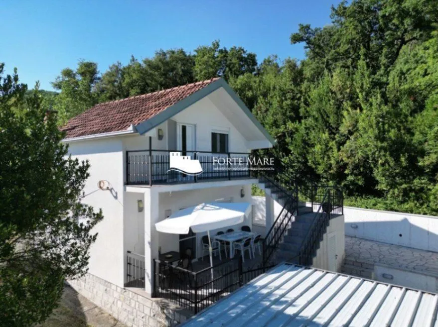 Prodaja, kuća, 95m², Ratiševina, Herceg Novi