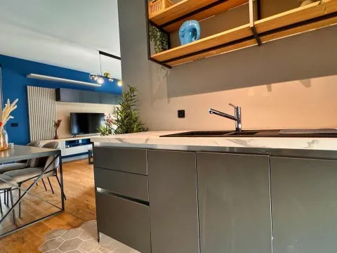 Prodaja, dvosoban stan, 65m², Tivat, Crna Gora - image 6