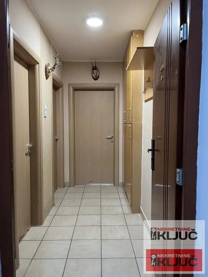 Prodaja, jednosoban stan, 40m², Centar, Novi Sad
