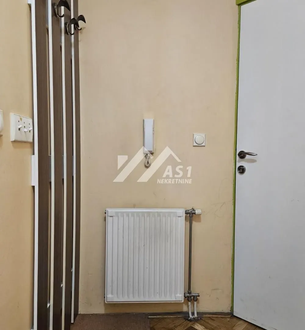 Prodaja, dvosoban stan, 53m², Grbavica, Novi Sad Sve Podlokacije