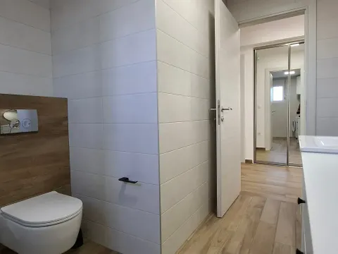 Rent, three bedroom apartment, 100m², Zagorič, Podgorica - image 11