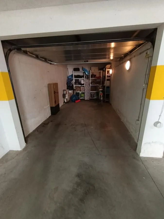Rent, parking/garage, 17m², Socijalno, Novi Sad Sve Podlokacije