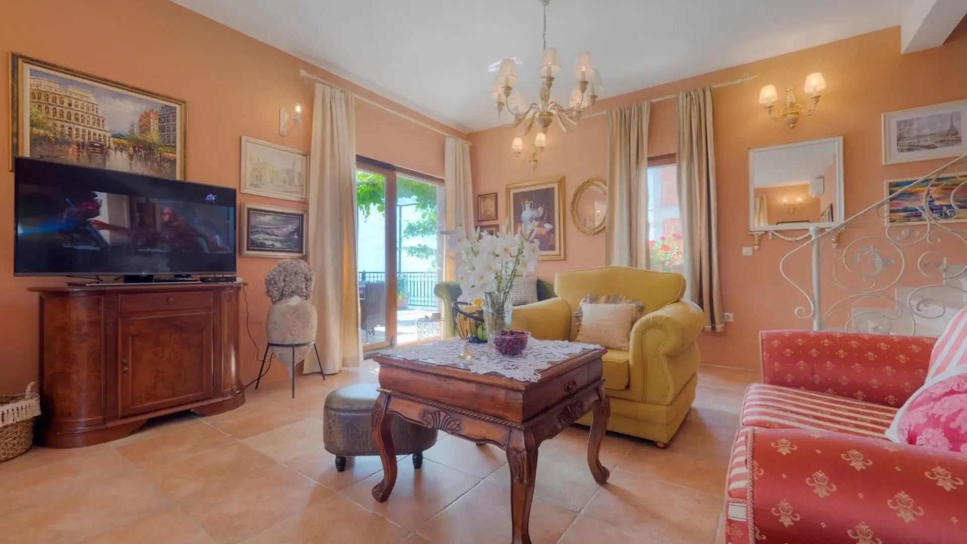 Sale, house, 300m², Zagora, Kotor