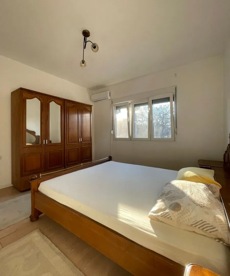 Rent, house, 100m², Zagorič, Podgorica