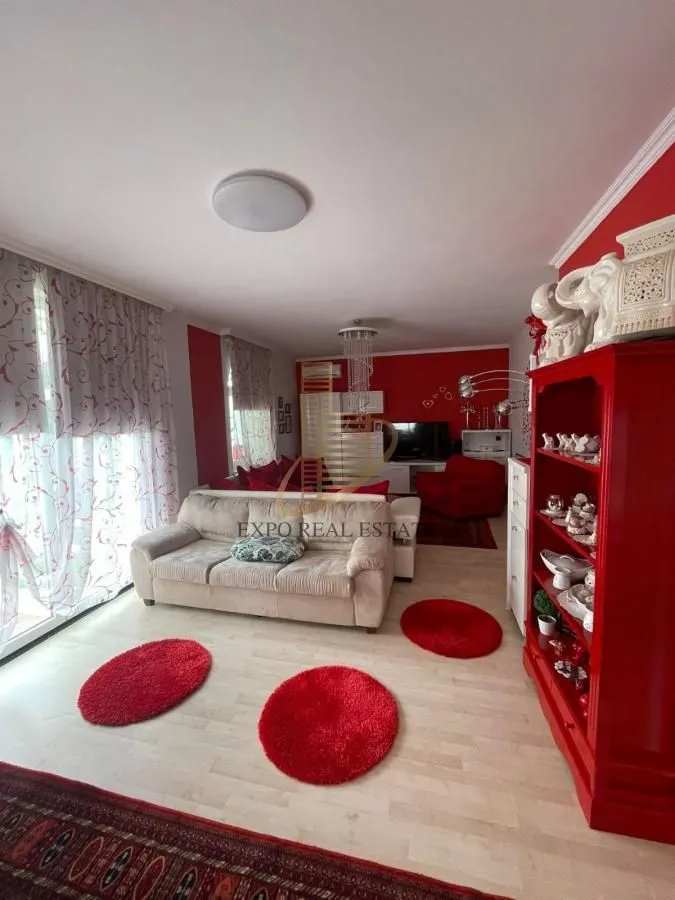 Rent, house, 400m², Veternička rampa, Novi Sad Sve Podlokacije