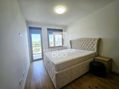Izdavanje, trosoban stan, 109m², Zemun Sve Podlokacije, Beograd - image 8
