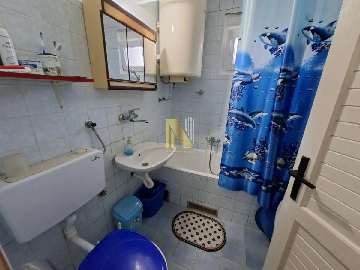 Prodaja, kuća, 192m², Novi Bečej, Zrenjanin