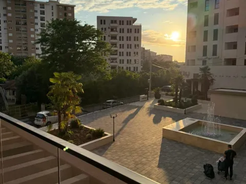 Prodaja, jednosoban stan, 68m², Centar, Bar - image 4