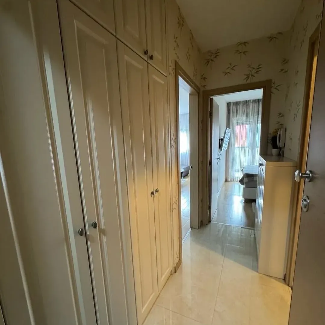 Izdavanje, jednosoban stan, 42m², City Kvart, Podgorica