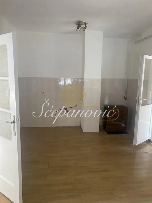 Prodaja, kuća, 150m², Centar, Novi Sad