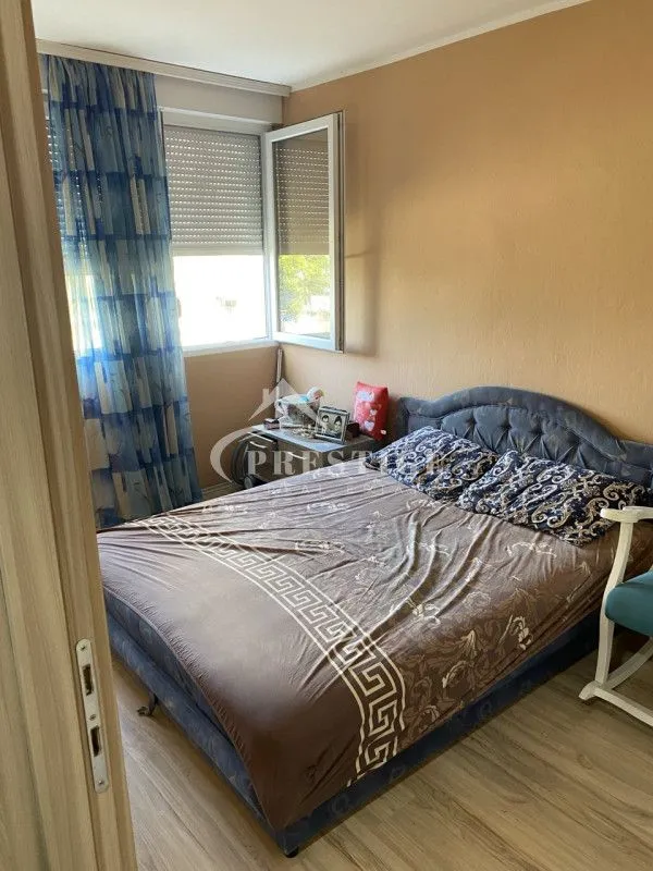 Prodaja, dvosoban stan, 73m², Centar, Podgorica
