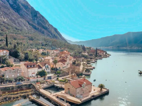 Prodaja, kuća, 380m², Ljuta, Kotor - image 26